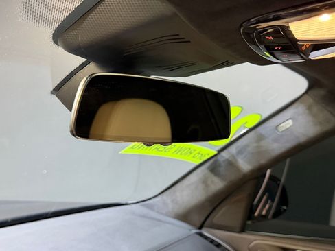 Used 2022 BMW X7 xDrive40i w/ Executive Package image 19