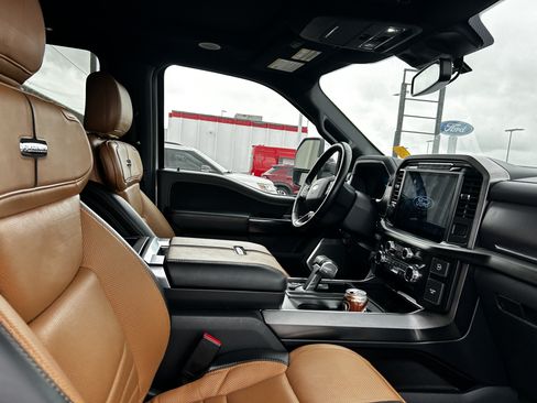 Used 2021 Ford F150 Platinum w/ Equipment Group 701A High AWD/4WD image 12