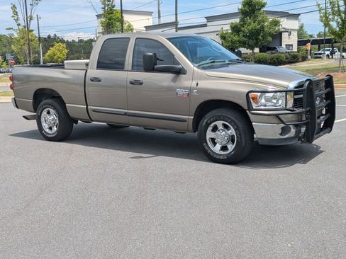 Used 2007 Dodge Ram 2500 Truck SLT RWD image 2