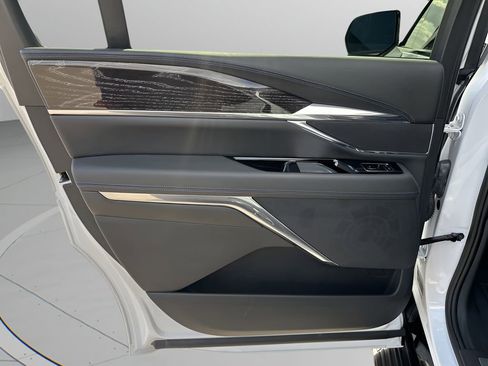 Used 2025 Cadillac Escalade IQ Sport 1 image 17