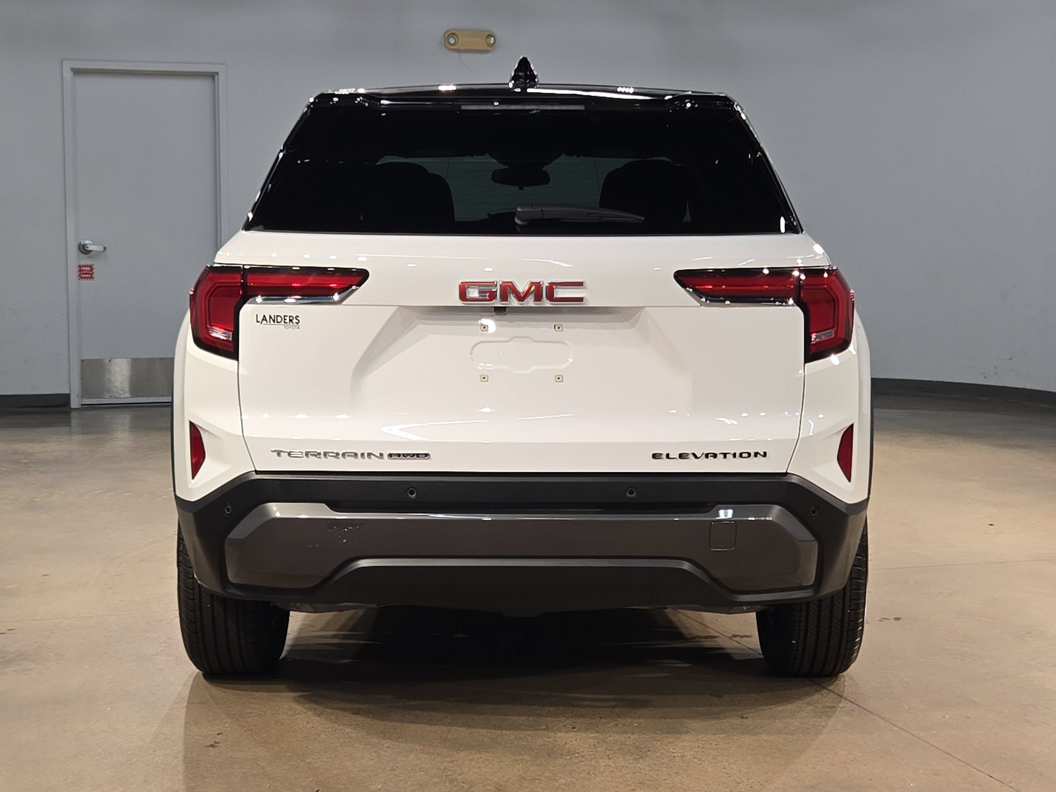 Used 2025 GMC Terrain Elevation AWD/4WD image 6
