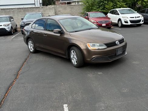 Used 2012 Volkswagen Jetta TDI FWD image 44