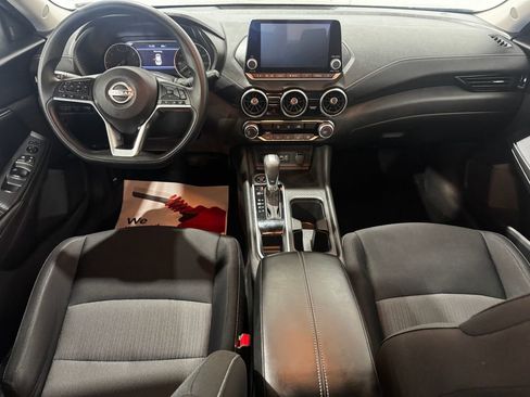 Used 2025 Nissan Sentra SV FWD image 29