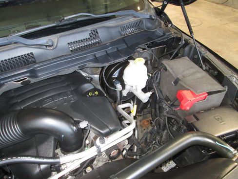 Used 2013 RAM 1500 Laramie w/ Convenience Group AWD/4WD image 29