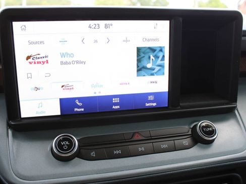 Used 2022 Ford Maverick Lariat w/ Lariat Luxury Package FWD image 34