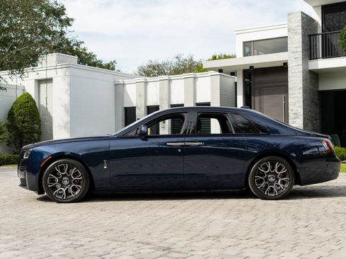 Used 2023 Rolls-Royce Ghost Black Badge w/ Black Badge Ghost Package image 16