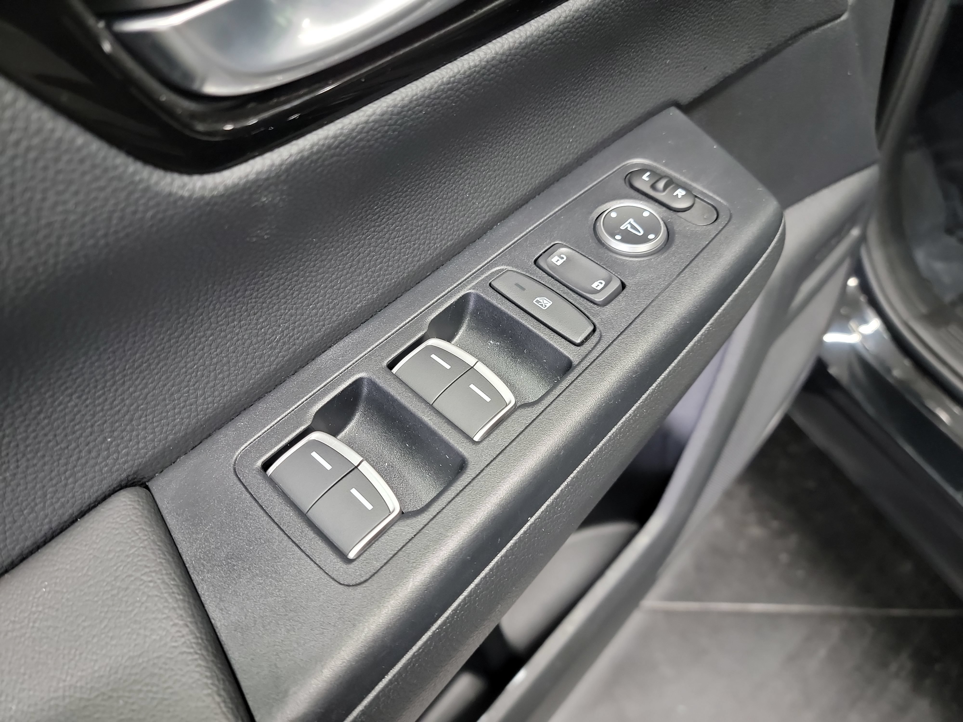 Certified 2024 Honda CR-V EX-L image 14