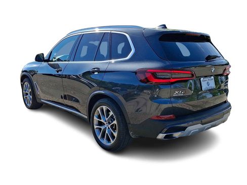 Used 2023 BMW X5 xDrive40i w/ Premium Package AWD/4WD image 4