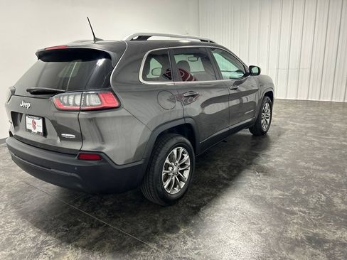 Used 2019 Jeep Cherokee Latitude Plus w/ Comfort/Convenience Group AWD/4WD image 4