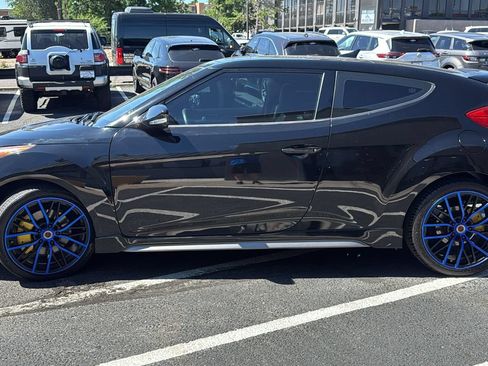 Used 2013 Hyundai Veloster Turbo w/ Ultimate Pkg FWD image 6