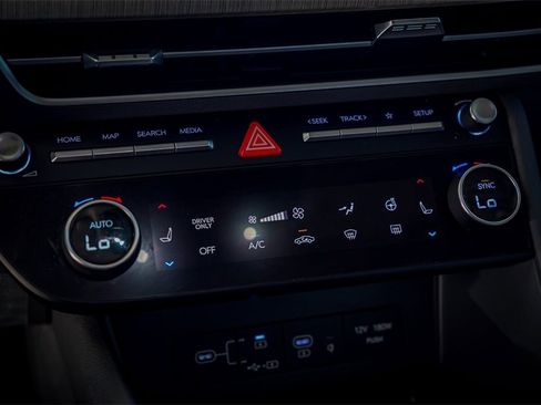 Used 2024 Hyundai Sonata Limited image 18