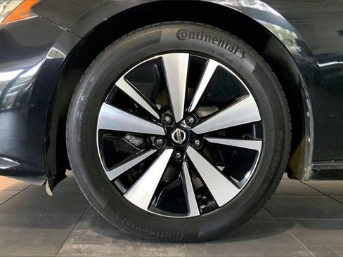 Used 2022 Nissan Altima 2.5 SV image 9