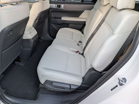 New 2026 Hyundai Santa Fe SE image 19