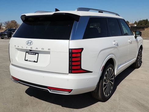 New 2026 Hyundai Palisade Calligraphy image 4