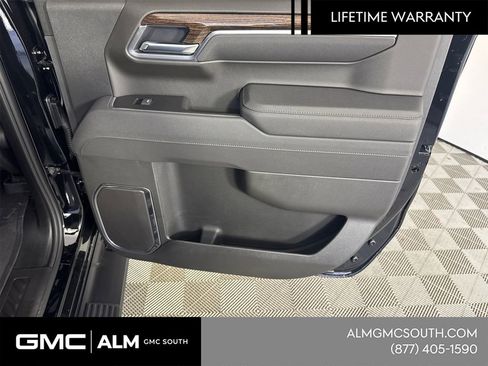 New 2026 GMC Sierra 1500 Elevation image 18