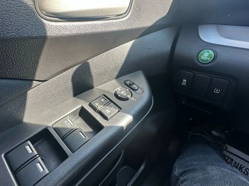 Used 2014 Honda CR-V EX image 12