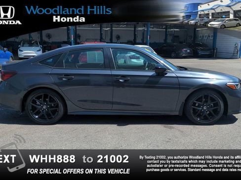 Used 2025 Honda Civic Sport image 4