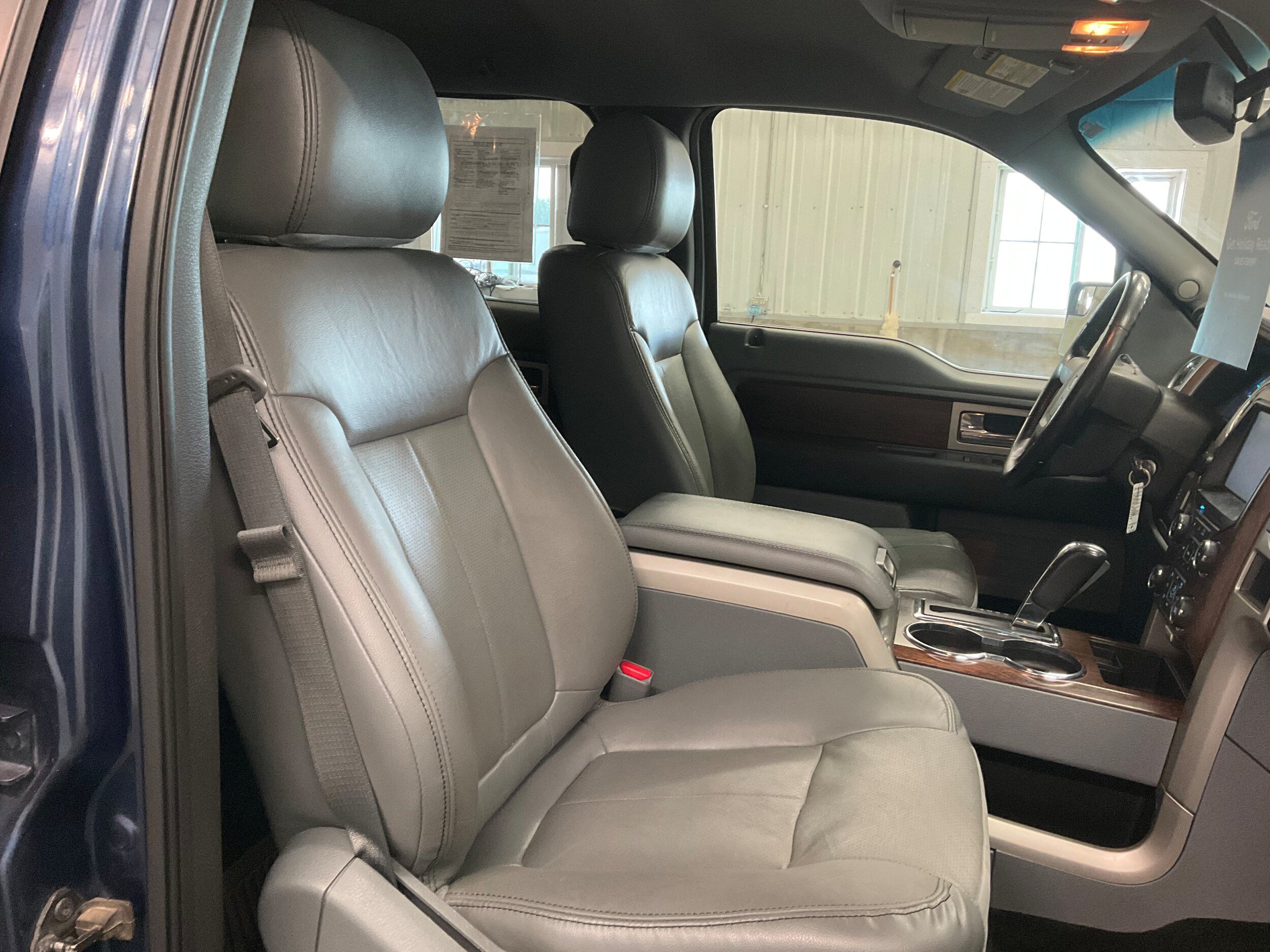 Used 2013 Ford F150 Lariat w/ Lariat Chrome Pkg AWD/4WD image 29