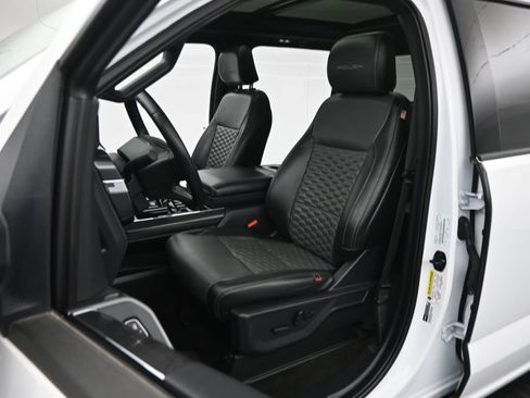 Used 2022 Ford F150 XLT w/ Equipment Group 302A High image 8