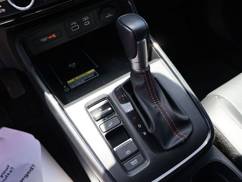 Used 2025 Honda CR-V Sport Touring image 31
