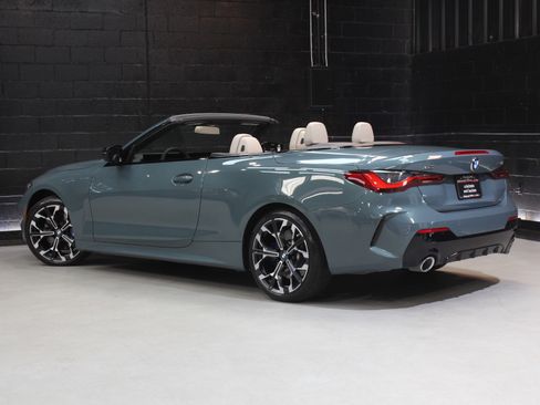 Used 2025 BMW 430i xDrive Convertible w/ M Sport Package image 17