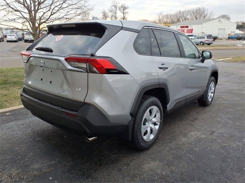 New 2025 Toyota RAV4 LE image 4