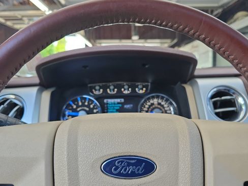 Used 2014 Ford F150 King Ranch w/ King Ranch Luxury Package AWD/4WD image 22