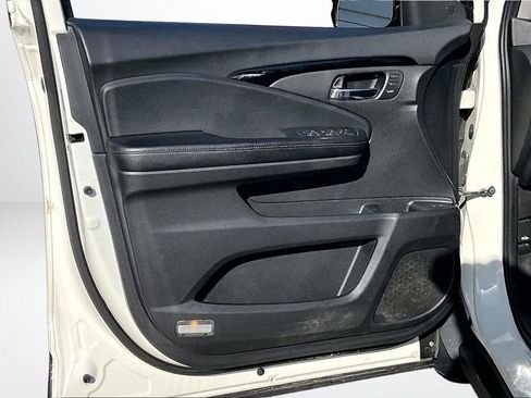 Used 2019 Honda Pilot Touring image 20