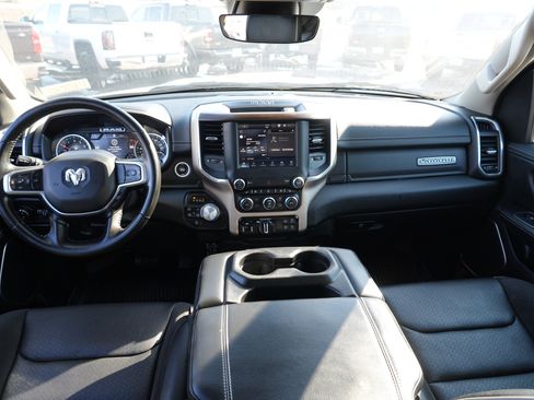 Used 2022 RAM 1500 Laramie AWD/4WD image 25