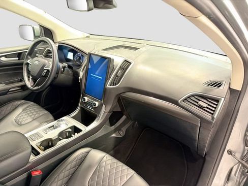 Used 2024 Ford Edge Titanium AWD/4WD image 24