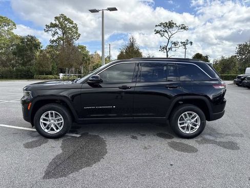 New 2025 Jeep Grand Cherokee Laredo X image 6