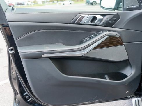 Used 2024 BMW X5 xDrive40i image 21