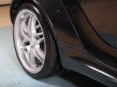 Used 2009 smart fortwo BRABUS RWD image 3