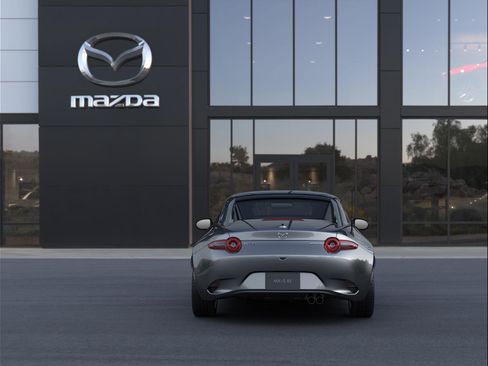 New 2026 MAZDA MX-5 Miata RF Grand Touring w/ Appearance Package RWD image 4