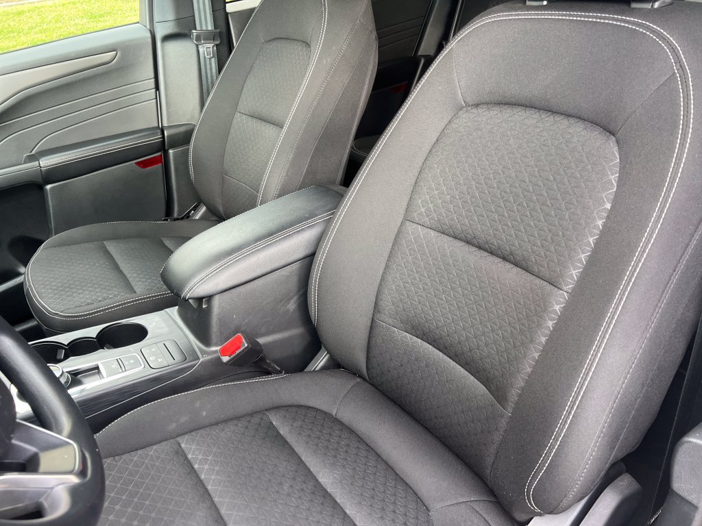 Used 2025 Ford Escape Active FWD image 12