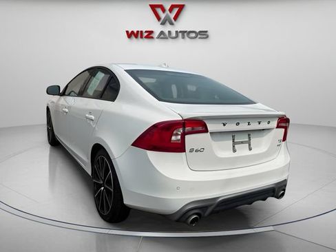 Used 2018 Volvo S60 T5 Dynamic w/ Vision Package AWD/4WD image 3
