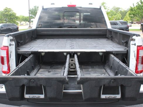 Used 2022 Ford F150 Lariat w/ Equipment Group 502A High AWD/4WD image 9