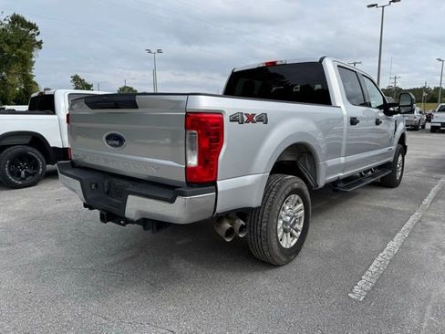 Used 2019 Ford F250 XLT AWD/4WD image 3