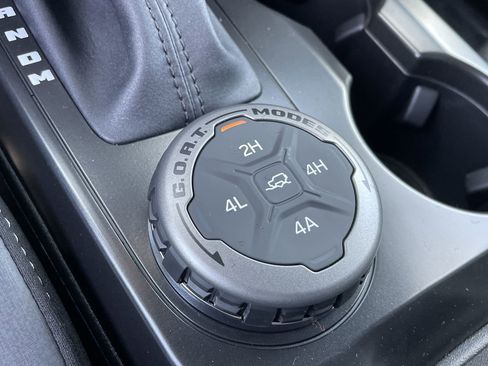 New 2025 Ford Bronco Badlands image 26