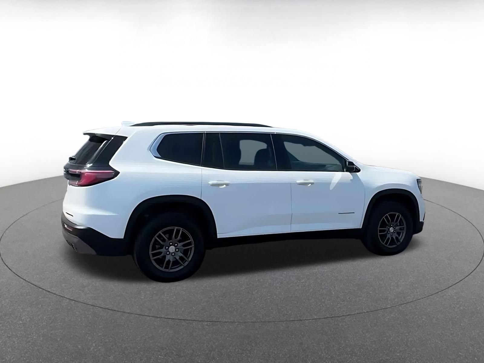 Used 2025 GMC Acadia Elevation AWD/4WD image 14