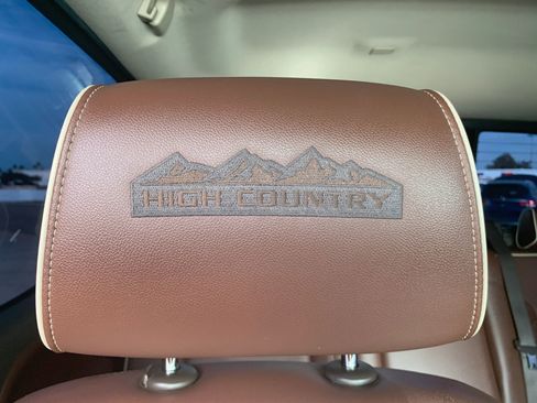 Used 2015 Chevrolet Silverado 1500 High Country w/ High Country Premium Package image 36