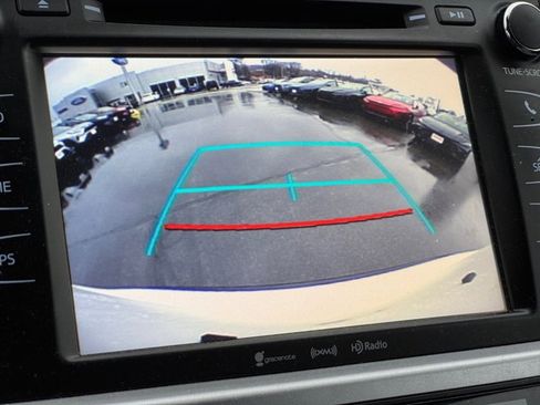 Used 2018 Toyota Highlander Plus image 24