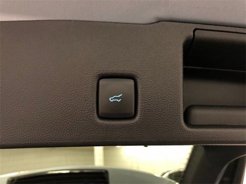 Used 2022 Ford Escape SE w/ Convenience Package image 11