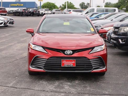 Used 2024 Toyota Camry XLE w/ Navigation Package AWD/4WD image 4