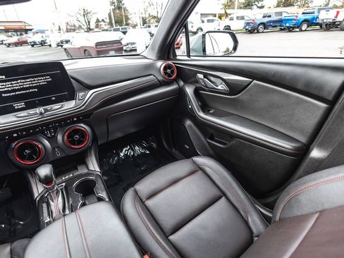 Used 2025 Chevrolet Blazer RS AWD/4WD image 25