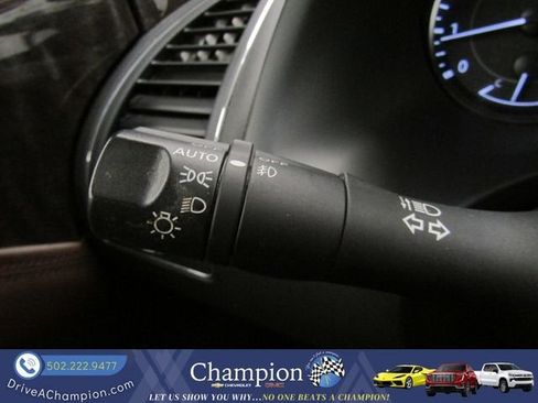 Used 2023 Nissan Armada Platinum w/ Captain's Chairs Package AWD/4WD image 32
