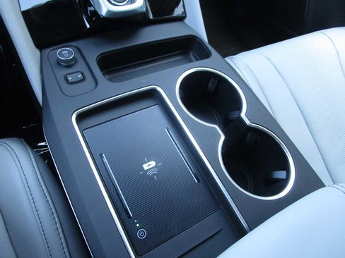 Certified 2025 Acura MDX SH-AWD w/ Technology Package image 19