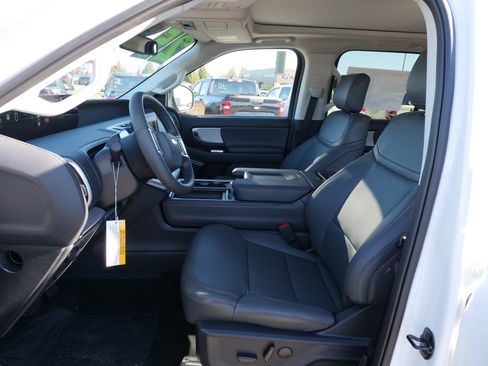 New 2025 Ford Expedition Max Active image 17