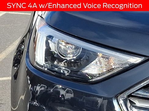 Used 2022 Ford Edge SEL w/ Convenience Package image 9