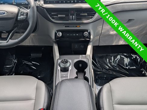 Certified 2023 Ford Escape Platinum FWD image 20